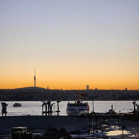 Stunning 1br W Sea View Close To Galataport ! *