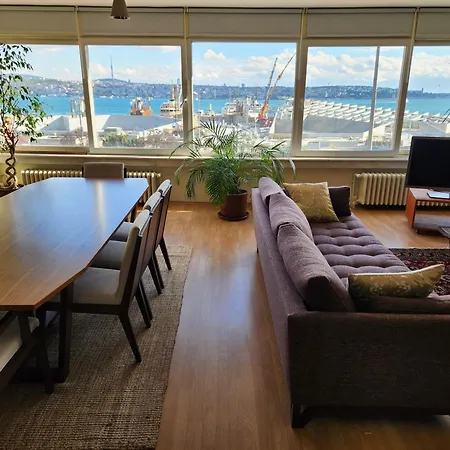Apartment Stunning 1br W Sea View Close To Galataport ! Istanbul