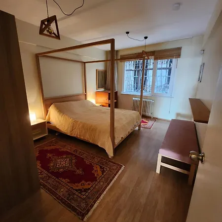 Stunning 1br W Sea View Close To Galataport ! Istanbul